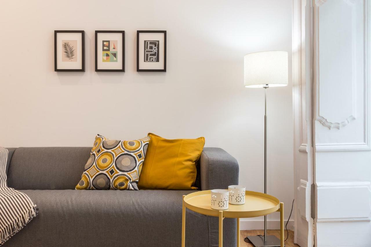 Three Bedroom Apartment In Historical Centre -Bairro Alto Lisboa Exteriör bild
