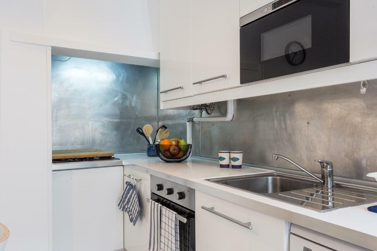 Three Bedroom Apartment In Historical Centre -Bairro Alto Lisboa Exteriör bild